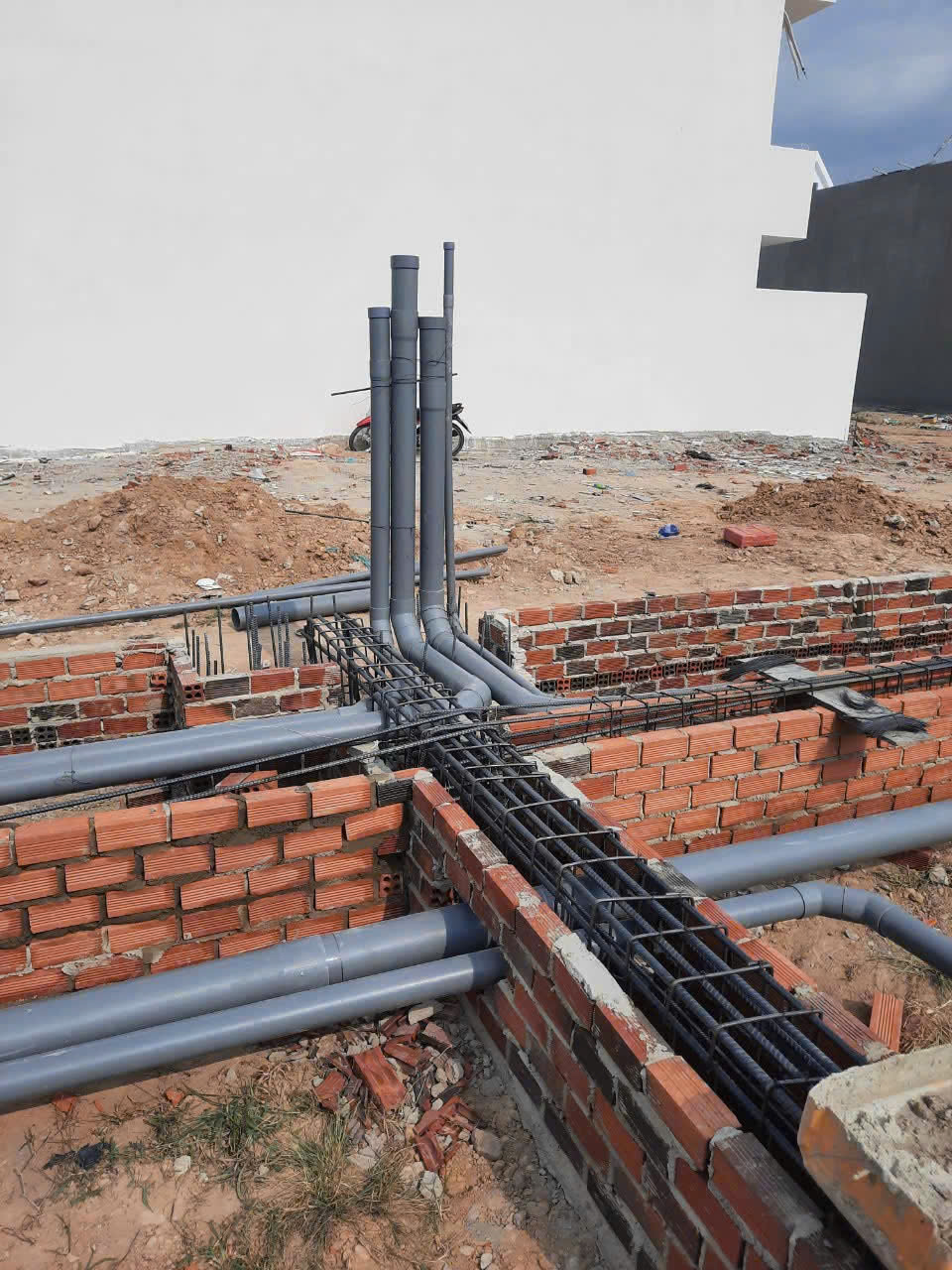 Giá Thi Công Điện Nước Nhà Cấp 4