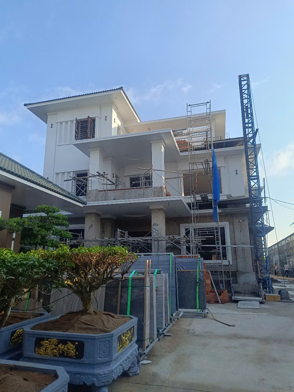 Điện nước nhà phố Biên Hoà